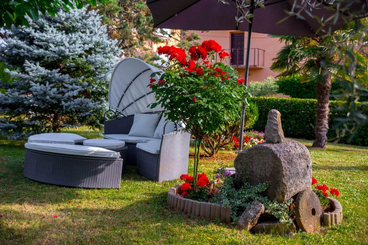 Garden Paradise App Sveti Vid-Miholjice Esterno foto